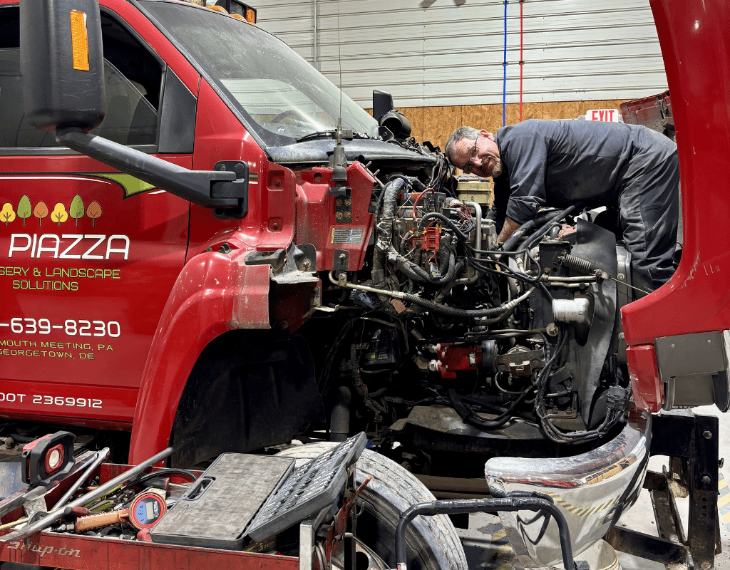 benton brother mechanic at ml truck shop